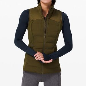 BNWT size 6 lululemon vest